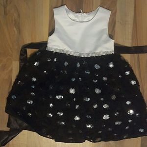 American princess girl white and black dress 2t